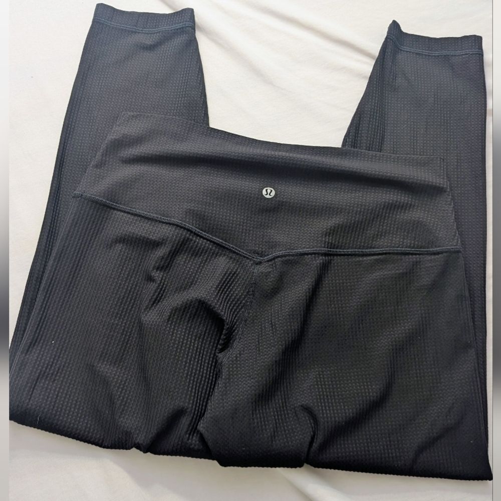 Lululemon Athletica Waffle Mid Rise Leggings - Black